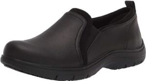 Best Scholl Shoes for Bunions in 2021 - Madi Knit & Madison Sneaker